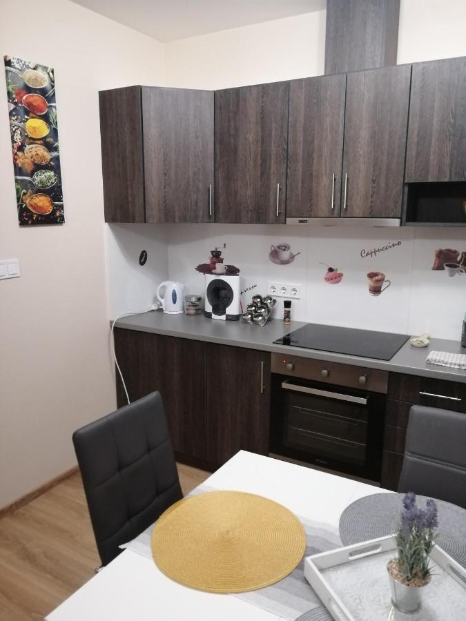 Boglarka Apartman Seghedin Exterior foto