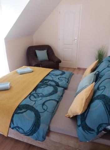 Boglarka Apartman Seghedin Exterior foto